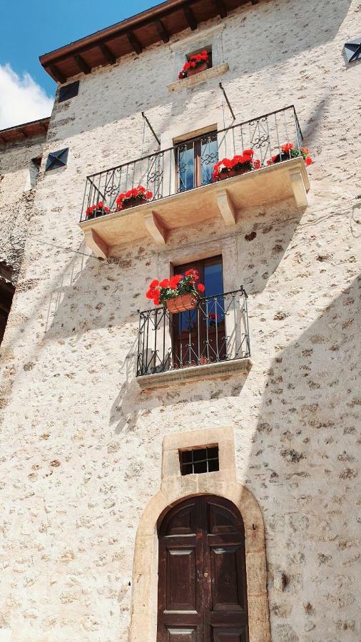 La Torretta Medicea Apartamento Santo Stefano Di Sessanio Exterior foto